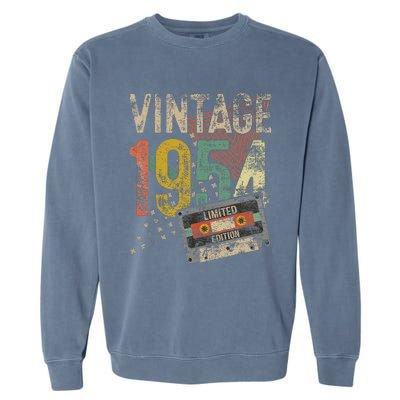 Vintage 1954 70th Birthday Gifts 70 Year Old Garment-Dyed Sweatshirt