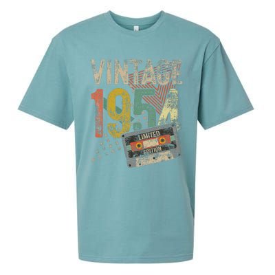 Vintage 1954 70th Birthday Gifts 70 Year Old Sueded Cloud Jersey T-Shirt