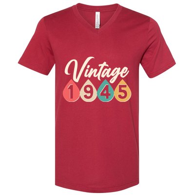 Vintage 1945 80th Birthday Retro Teardrop Design V-Neck T-Shirt