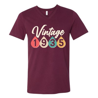 Vintage 1935 90th Birthday Retro Teardrop Design V-Neck T-Shirt