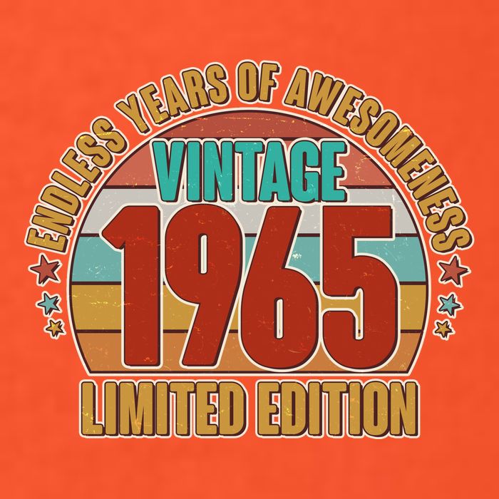 Vintage 1965 Endless Years Of Awesomeness Limited Edition 60th Birthday T-Shirt