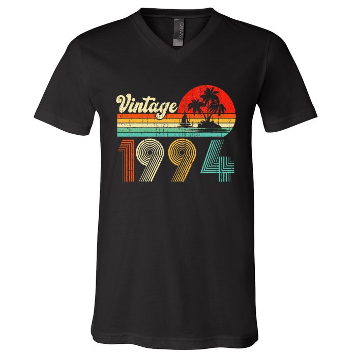 Vintage 1994 Funny 30th Birthday Gifts 30 Years Old Retro V-Neck T-Shirt