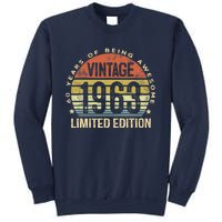 Vintage 1963 Limited Edition 60 Year Old Gifts 60th Birthday Sweatshirt