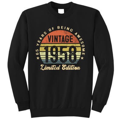 Vintage 1958 Limited Edition Birthday 65th Dad Birthday Grandpa Birthday Sweatshirt