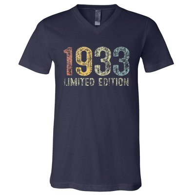 Vintage 1933 Limited Edition 90 Year Old 90th Birthday Gifts V-Neck T-Shirt