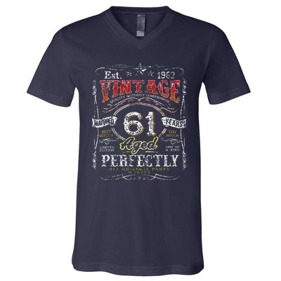 Vintage 1962 Limited Edition 61 Year Old 61st Birthdays V-Neck T-Shirt