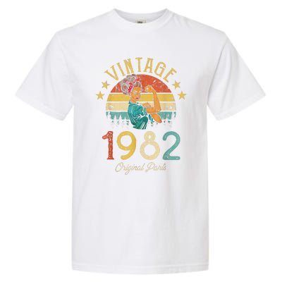 Vintage 1982 Made In 1982 41th Birthday 41 Years Old Gift Garment-Dyed Heavyweight T-Shirt