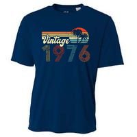 Vintage 1976 Made In 1976 46th Birthday Gift 46 Year Old Cooling Performance Crew T-Shirt