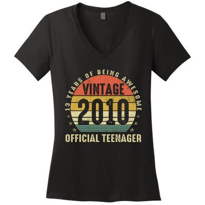 Vintage 2010 Official Teenager 13th Birthday Gifts 13 Yr Old Women's V-Neck T-Shirt