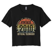 Vintage 2010 Teenager 13th Birthday Gifts 13 Yr Old Women's Crop Top Tee