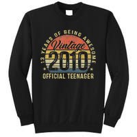 Vintage 2010 Teenager 13th Birthday Gifts 13 Yr Old Sweatshirt