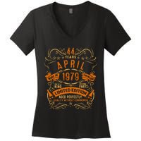 Vintage 44th Birthday April 1979 Birthday Women's V-Neck T-Shirt