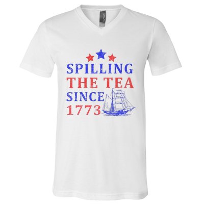 Vintage 4Th July Spilling the Tea Since 1773 Fourth of July V-Neck T-Shirt