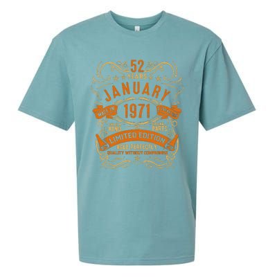 Vintage 52th Birthday January 1971 Birthday Sueded Cloud Jersey T-Shirt