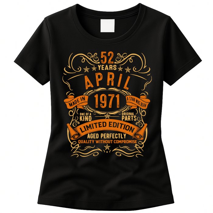 Vintage 52th Birthday April 1971 Birthday Women's T-Shirt