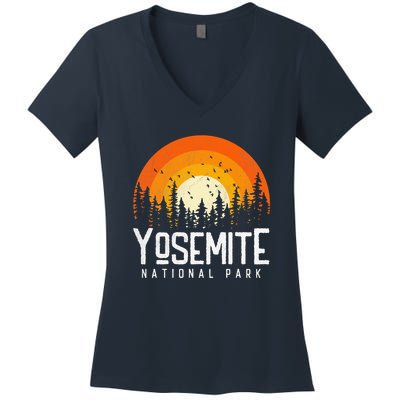 Vintage 70s 80s Yosemite US National Park Retro Style Women's V-Neck T-Shirt