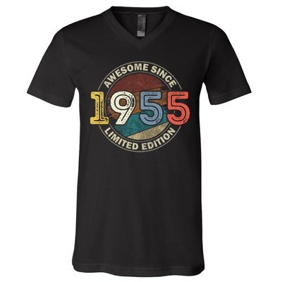 Vintage 70 Birthday Decorations 70yr 1955 70th Birthday V-Neck T-Shirt