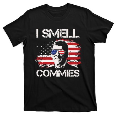 Vintage American Flag Funny Political I Smell Commies T-Shirt