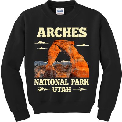 Vintage Arches National Park Retro Kids Sweatshirt