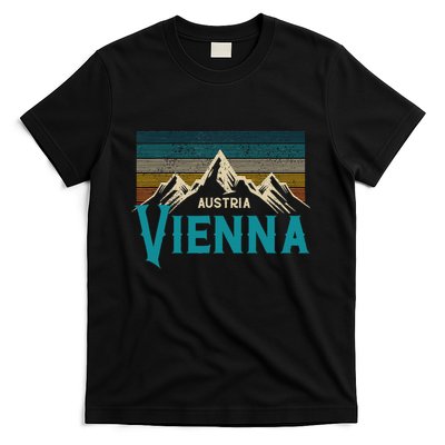 Vienna Austria Vienna Vintage Mountains Alps Ski Souvenir T-Shirt