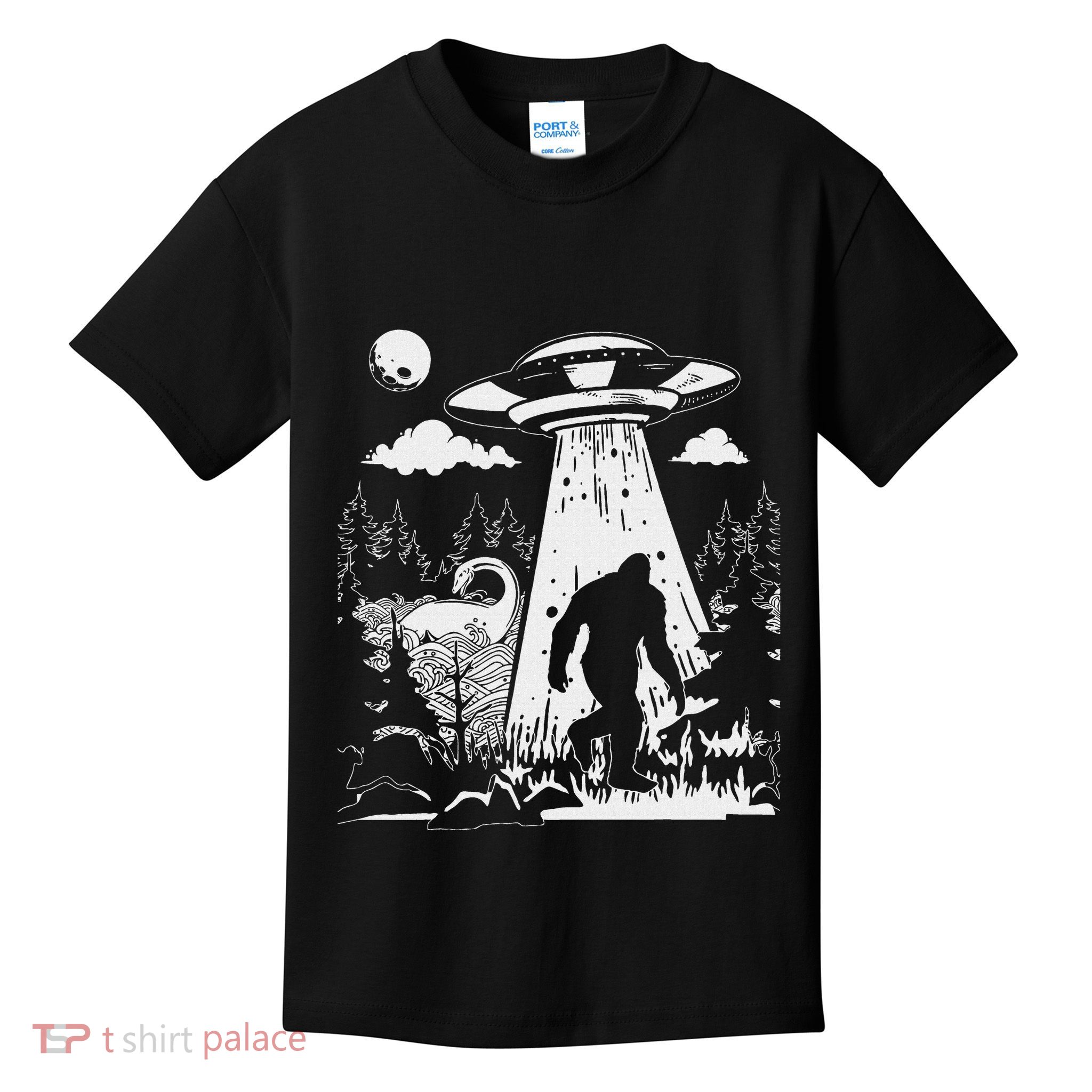Vintage Alien With Bigfoot & Loch Ness Monster Cryptozoology Kids T-Shirt