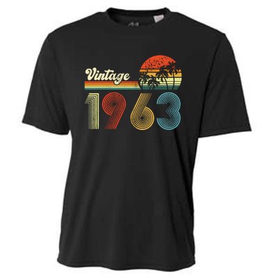 Vintage Birthday 1963 Retro Sunset Mom dad Gift 60th Birthday Cooling Performance Crew T-Shirt