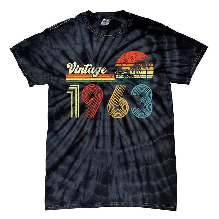 Vintage Birthday 1963 Retro Sunset Mom dad Gift 60th Birthday Tie-Dye T-Shirt