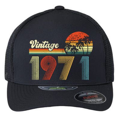 Vintage Birthday 1971 Retro Sunset Mom dad Gift 52nd Birthday Flexfit Unipanel Trucker Cap