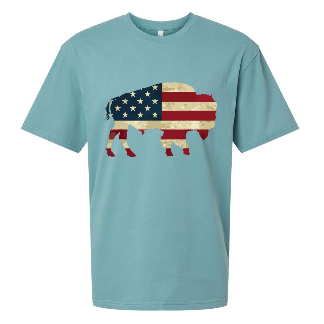 Vintage Buffalo American Flag Bison Patriotic Gift Sueded Cloud Jersey T-Shirt