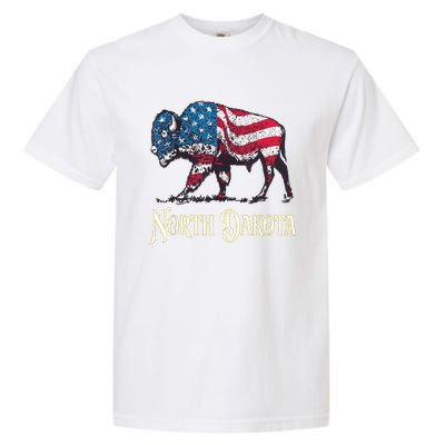 Vintage Buffalo American Flag Patriotic North Dakota Bison Garment-Dyed Heavyweight T-Shirt