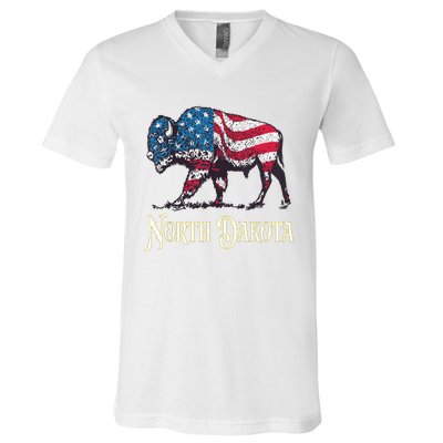 Vintage Buffalo American Flag Patriotic North Dakota Bison V-Neck T-Shirt