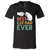 Vintage Best Cat Dad Ever Funny Cat Daddy Father Day Gift V-Neck T-Shirt