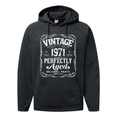 Vintage Born In 1971 Classic Legend's Birthday Performance Fleece Hoodie