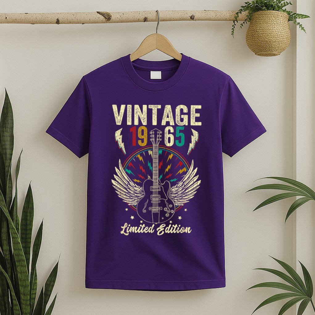 Vintage Born In 1965 60th Birthday 60 Years Old Guitar T-Shirt