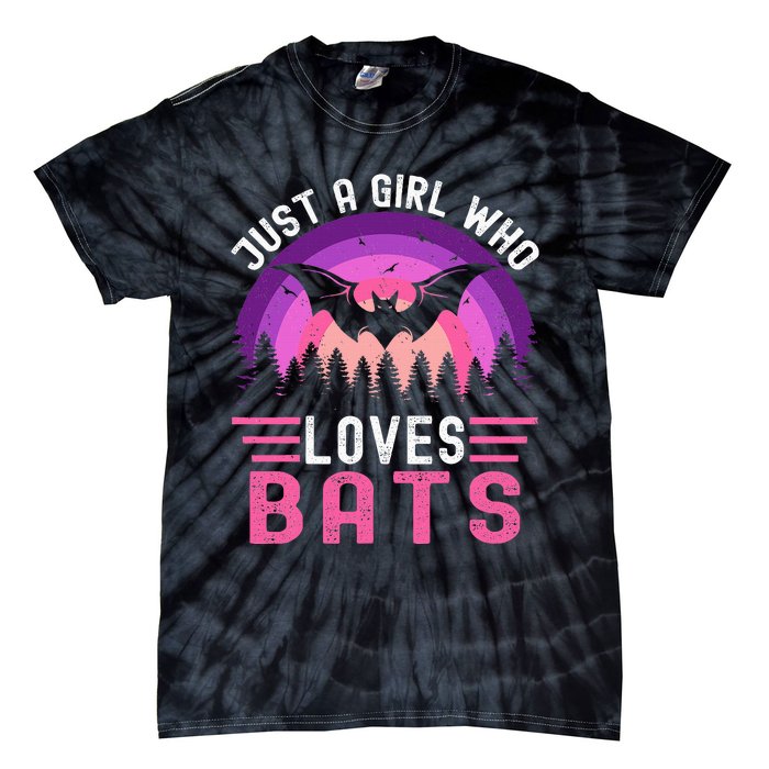 Vintage Bat Just A Girl Who Loves Bats Funny Bat Halloween Tie-Dye T-Shirt