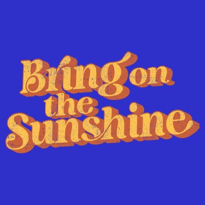 Vintage Bring On The Sunshine Cute Retro 70s Beach Vacation Cool Gift T-Shirt