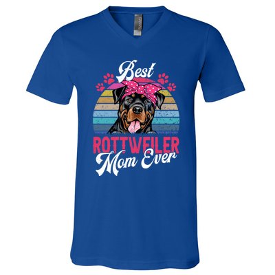 Vintage Best Rottweiler Mom Ever Gift V-Neck T-Shirt