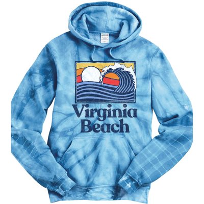 Virginia Beach Retro Surfer Vintage Beach And Wave Graphic Great Gift Tie Dye Hoodie