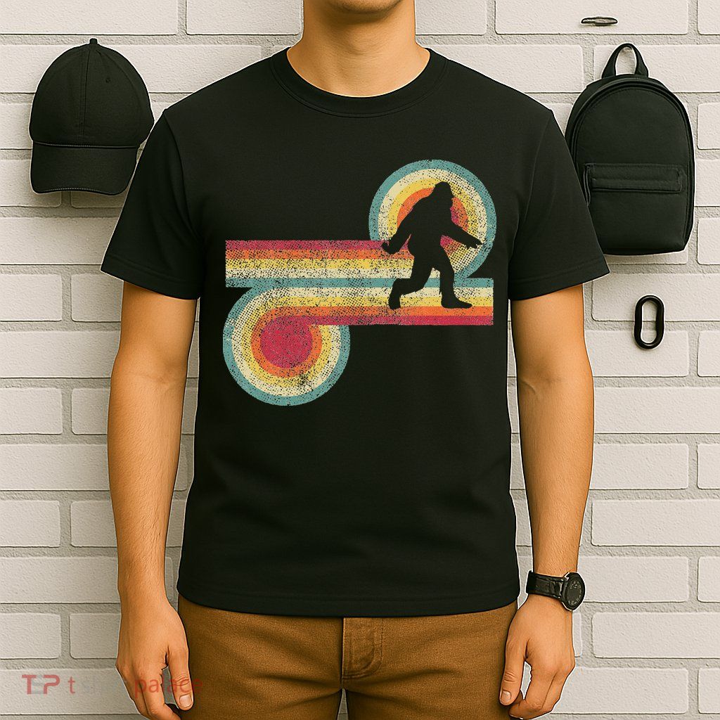 Vintage Bigfoot Sasquatch 70S 80S Style Retro Women T-Shirt