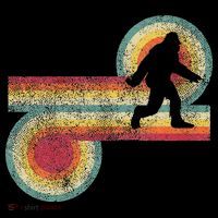 Vintage Bigfoot Sasquatch 70S 80S Style Retro Women T-Shirt