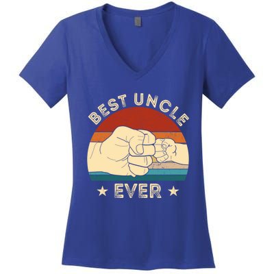 Vintage Best Uncle Ever Fist Bump Funny Uncle Fathers Day Funny Gift Women's V-Neck T-Shirt