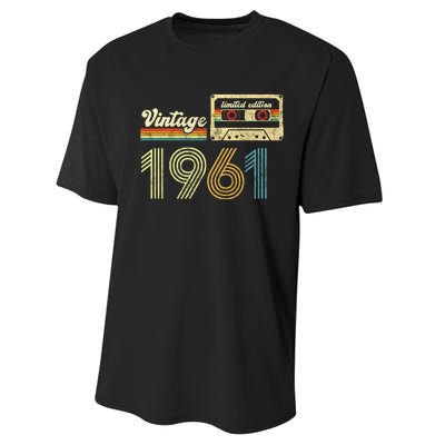 vintage cassette 1961 Retro Birthday 62nd Dad Birthday Gift Grandpa Birthday Performance Sprint T-Shirt