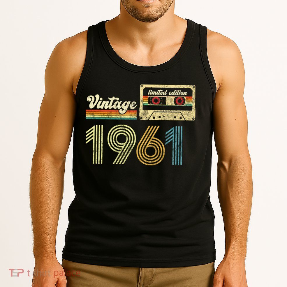 vintage cassette 1961 Retro Birthday 62nd Dad Birthday Gift Grandpa Birthday Tank Top