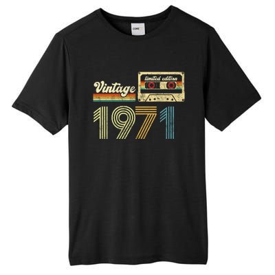 vintage cassette 1971 Retro Birthday 52nd Dad Birthday Gift Grandpa Birthday Tall Fusion ChromaSoft Performance T-Shirt