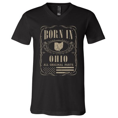 Vintage Classic America Land Map US States Born Ohio V-Neck T-Shirt