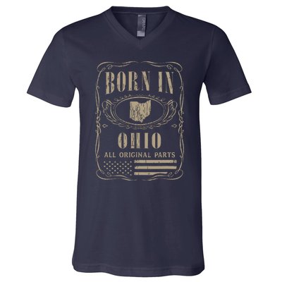 Vintage Classic America Land Map Us States Born Ohio V-Neck T-Shirt