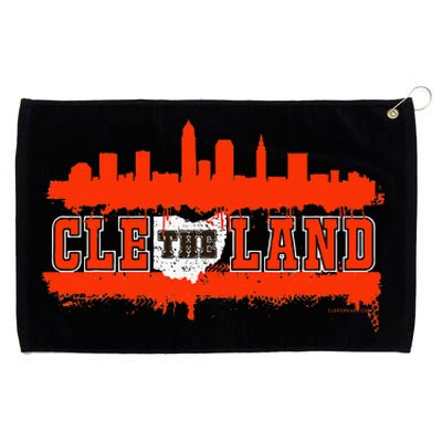 Vintage CLE Cleveland Skyline Grommeted Golf Towel