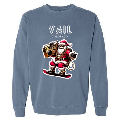 Vail Colorado Christmas Snowboard Santa Claus Gift Garment-Dyed Sweatshirt