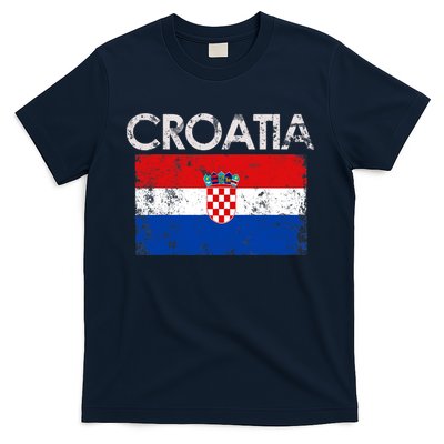 Vintage Croatia Croatian Flag Pride Gift T-Shirt