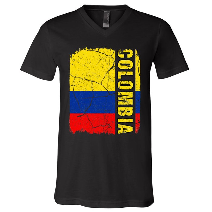 Vintage Colombian Flag Colombia Pride Roots Heritage V-Neck T-Shirt